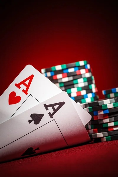 Live blackjack table on cumi4d slot mobile app showing Cash Out button during active hand